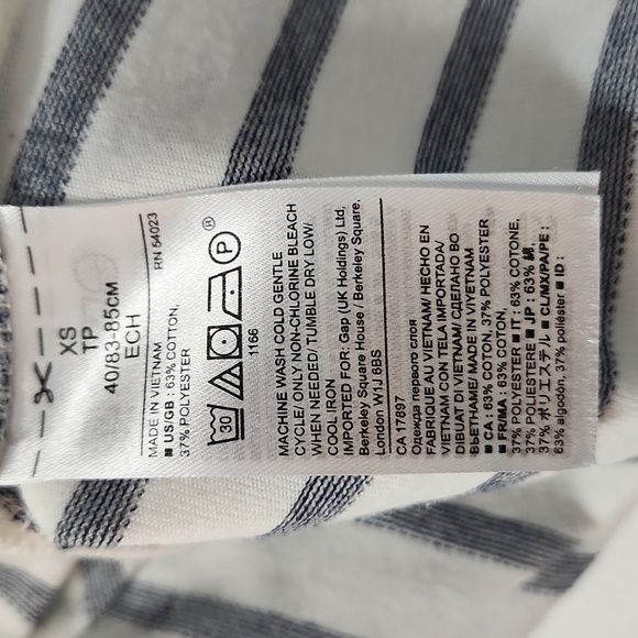 Banana Republic Striped off Shoulder top - Picture 7 of 7